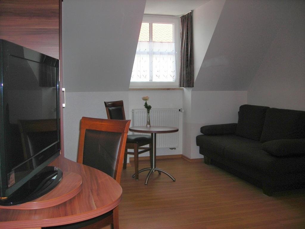Hotel Landgasthof Euringer Oberstimm Δωμάτιο φωτογραφία
